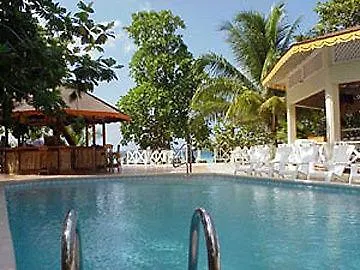 ** Hotel Merrils Beach Resort III Negril Jamaica