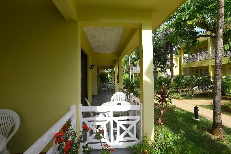 Merrils Beach Resort III Negril Hotel